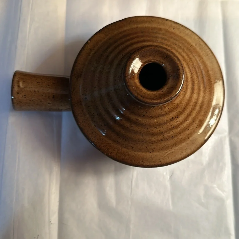 Stoneware egg pot